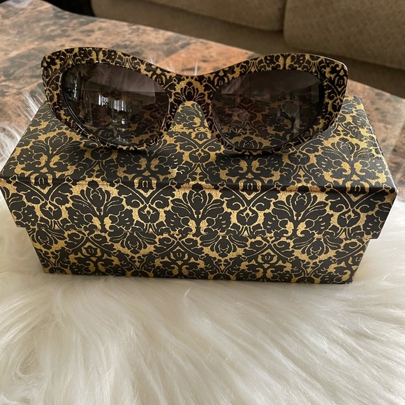 Dolce & Gabbana 53mm Cat eye sunglasses - Picture 2 of 16